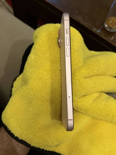 Apple iPhone 15 plus