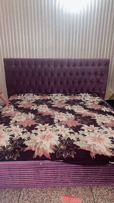 King size bed for sale