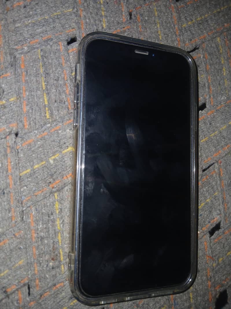 Apple iPhone XR 1