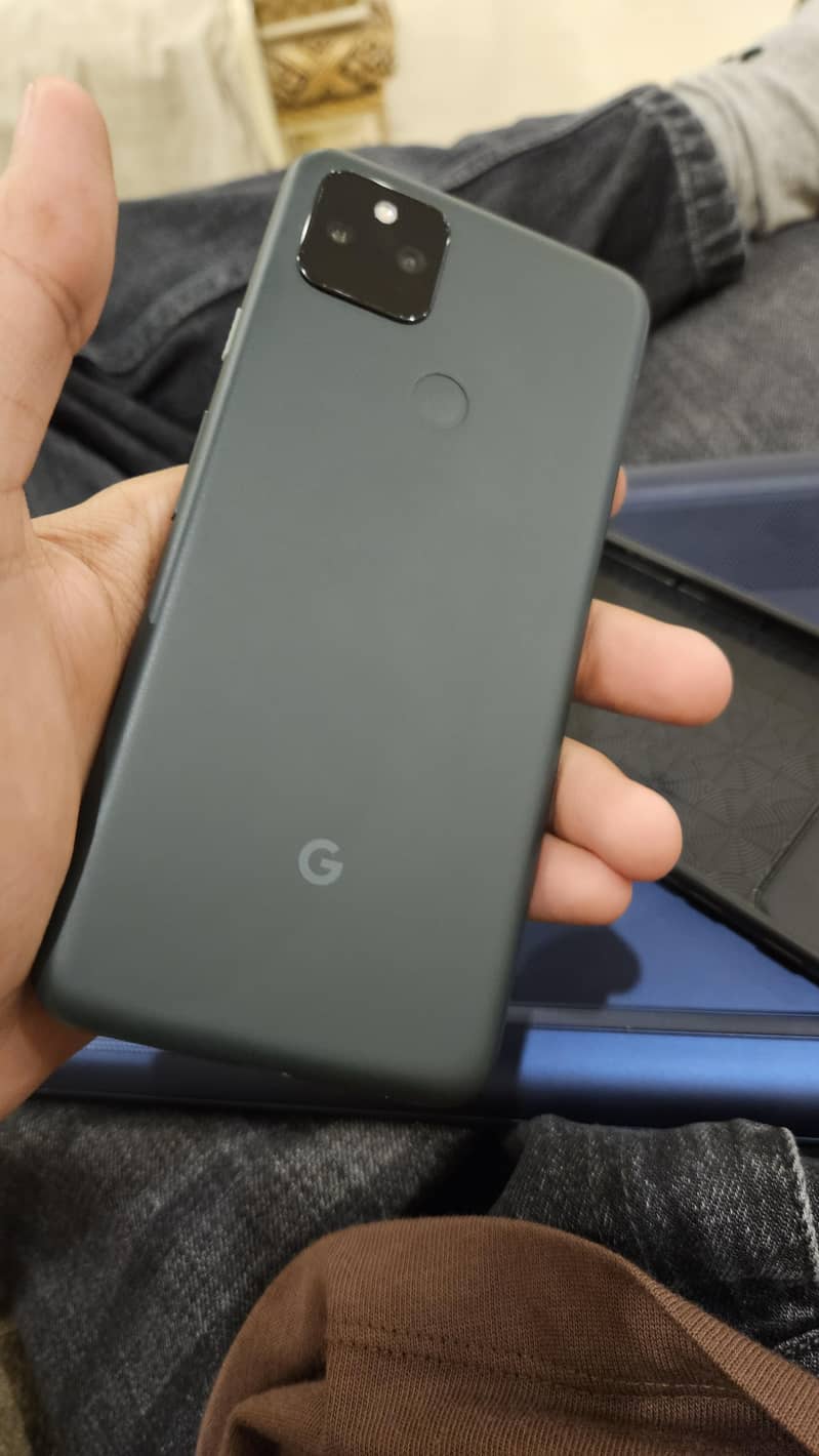 Google Pixel 5a 0