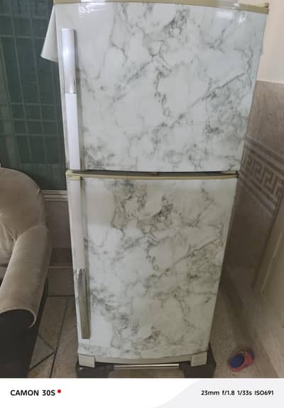 Double Door Refrigerator / Fridge For Sale in Good Working Condition