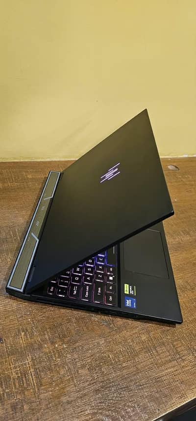 Acer Predator Helios Neo 16-73