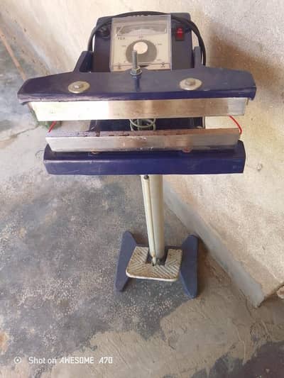 SEALING MACHINE / PEDAL MACHINE