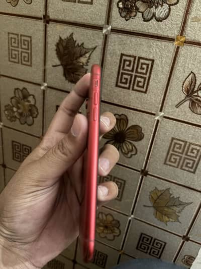 Apple iPhone XR 4 months sim time 128 gb ha