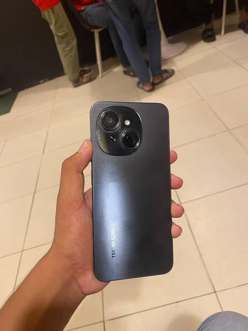 Tecno Spark Go 1 1