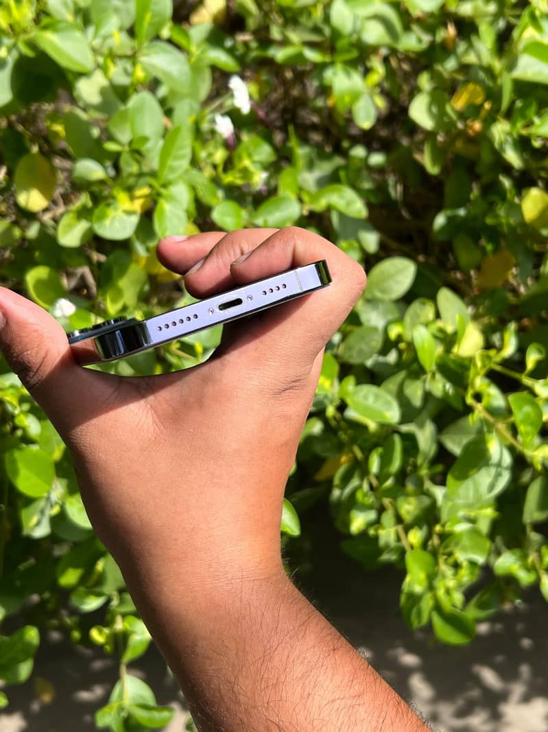 Apple iPhone 14 Pro Max 5