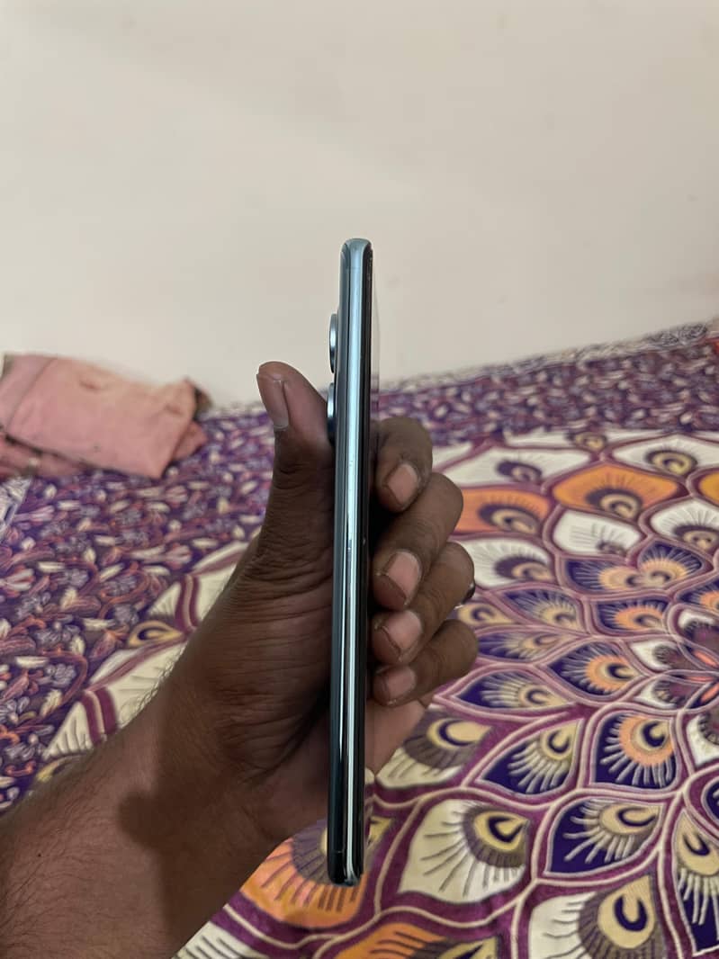 Xiaomi Redmi Note 14 Pro 5