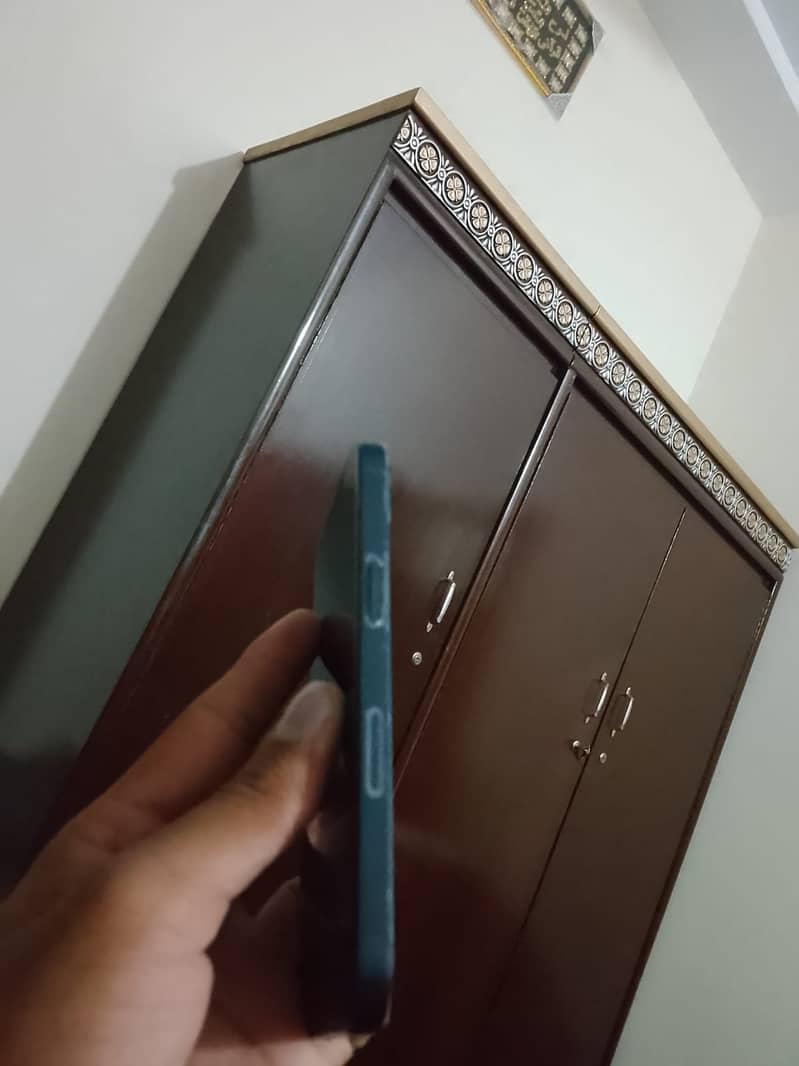 Apple iPhone 13 5