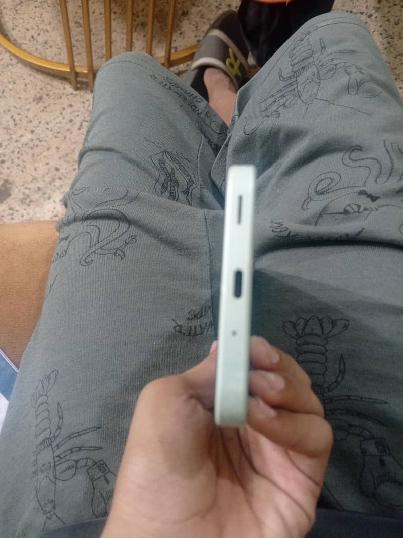 Samsung Mobile A16 3