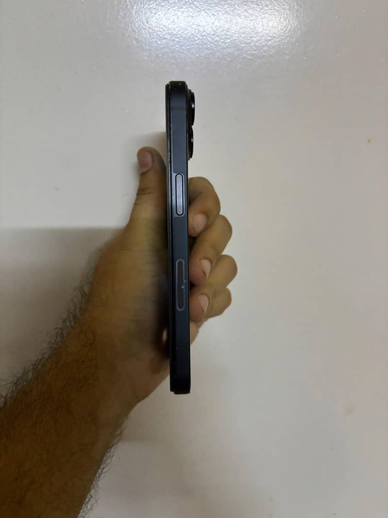 Apple iPhone 14 6