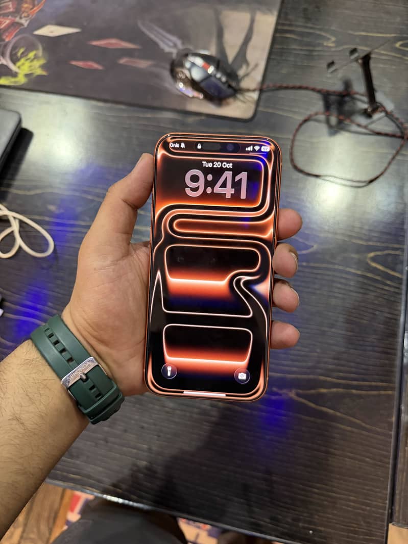 Apple iPhone 17 Pro Max 9