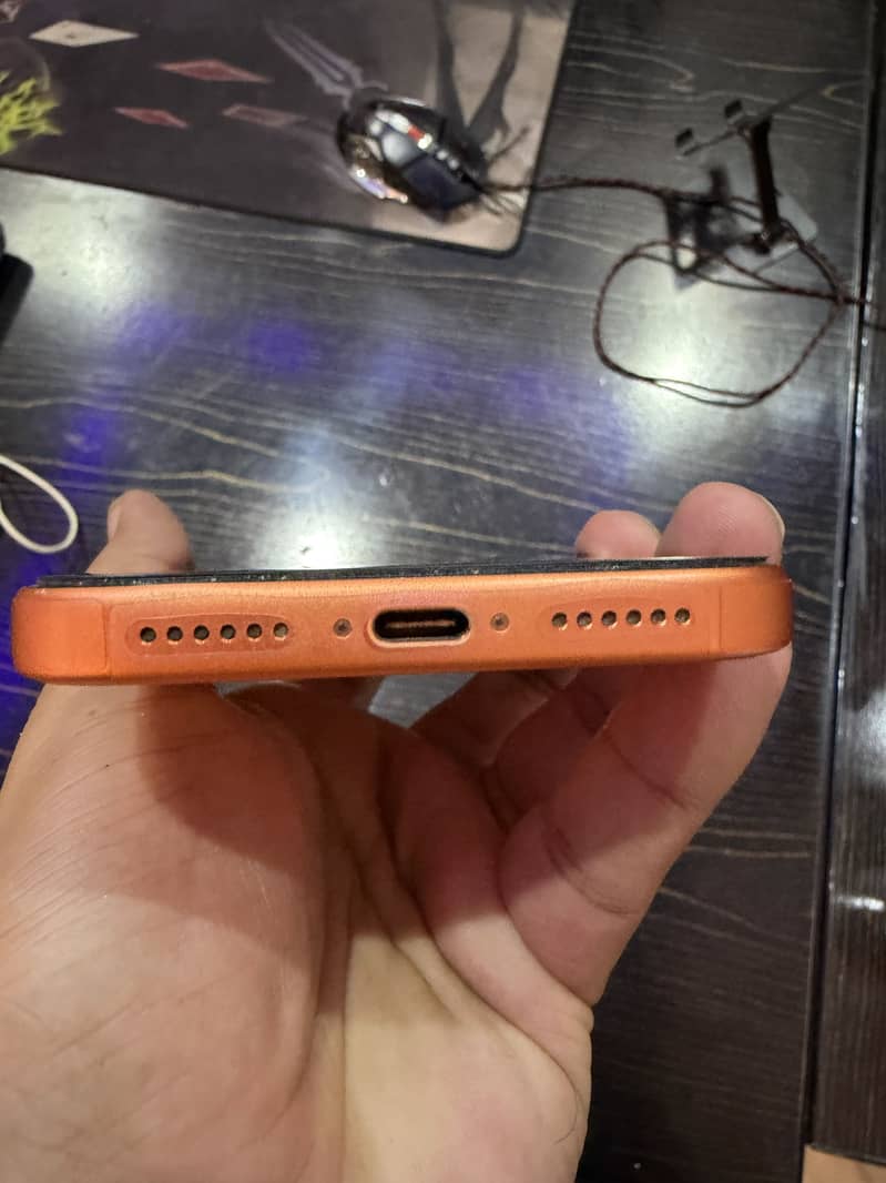 Apple iPhone 17 Pro Max 10