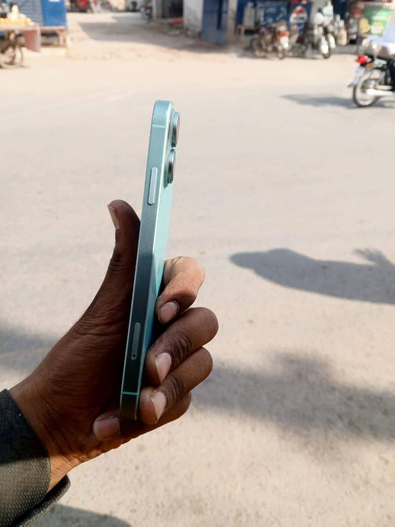 Apple iPhone XR 4