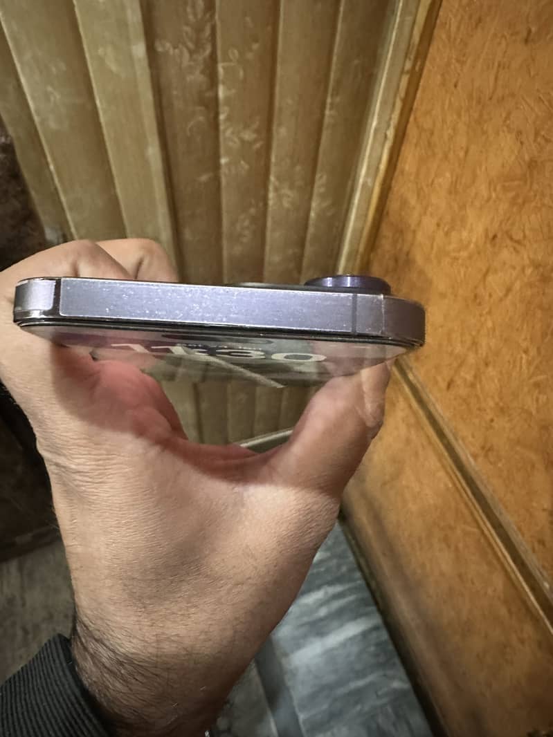 Apple iPhone 14 Pro Max 2