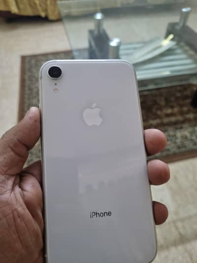 Apple iPhone XR dual physical aproved 128gb