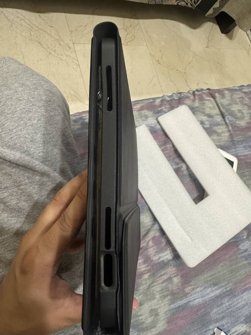 Wireless Keyboard Case 1
