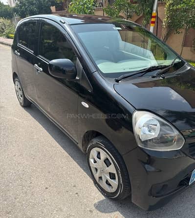 Daihatsu Mira 2017