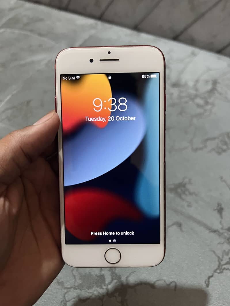 Apple iPhone 7 0