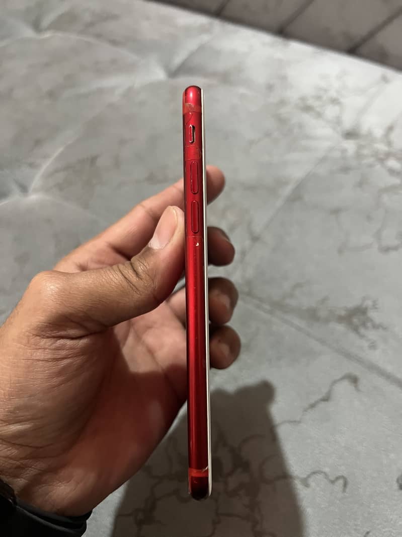 Apple iPhone 7 2