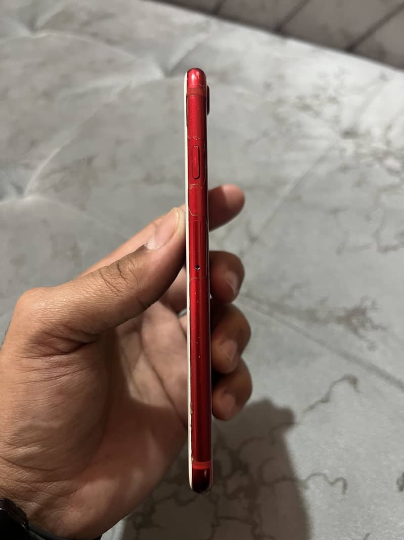 Apple iPhone 7 4