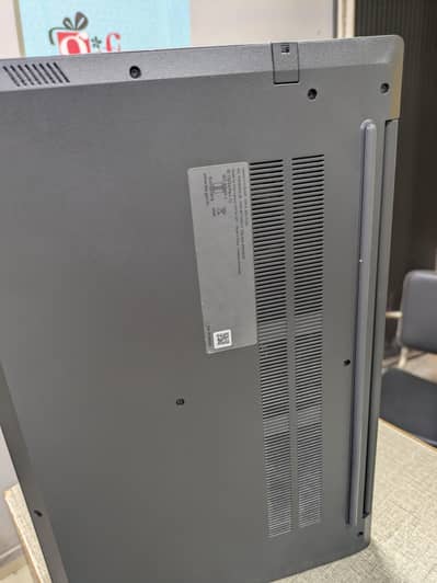 Lenovo V15 G3 IAP - Core i5 12th Generation - 8GB RAM - 512GB SSD