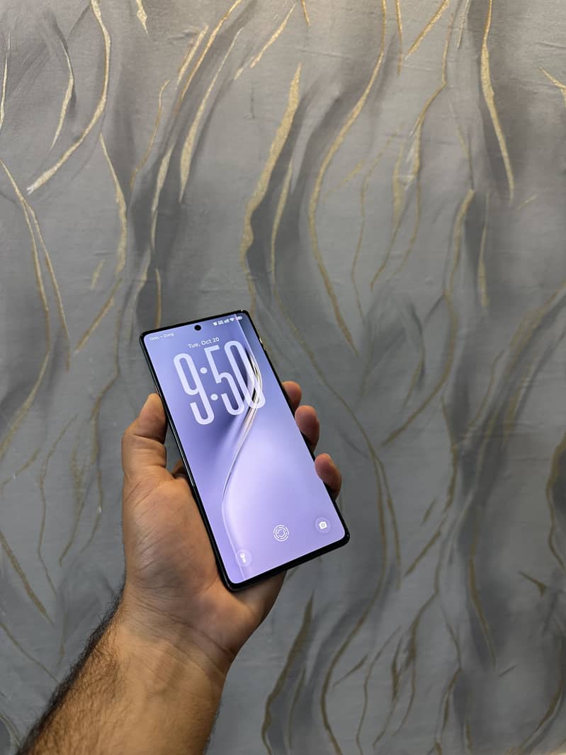 Tecno CAMON 40 1