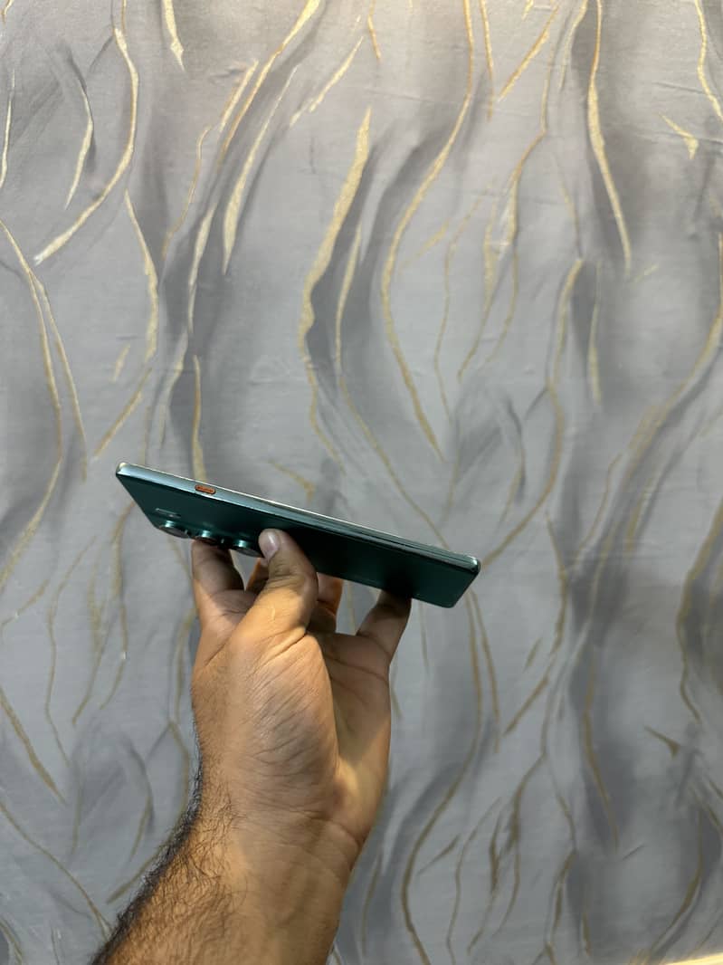 Tecno CAMON 40 4
