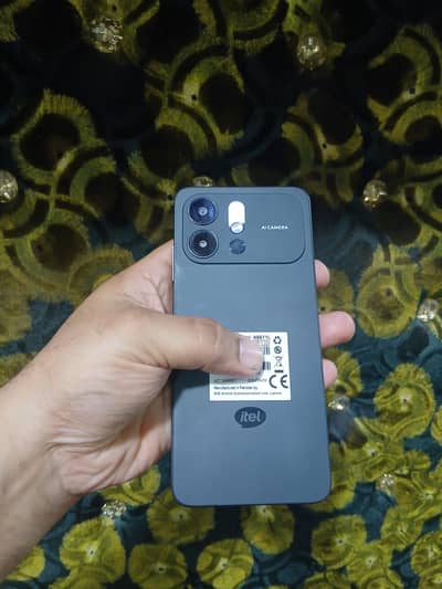 Itel A100c 3+5/128gb