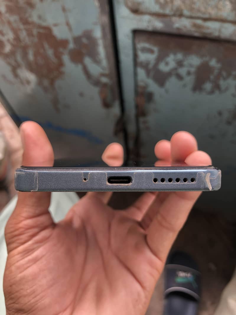 Xiaomi Redmi Note 13 Pro 3