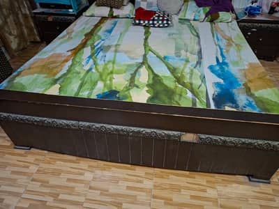Complete King Size Bedroom Set - Bed, Side Tables & Dressing Table