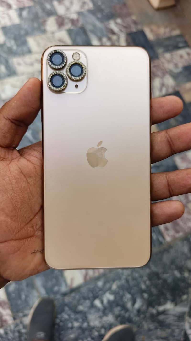 Apple iPhone 11 Pro Max 5
