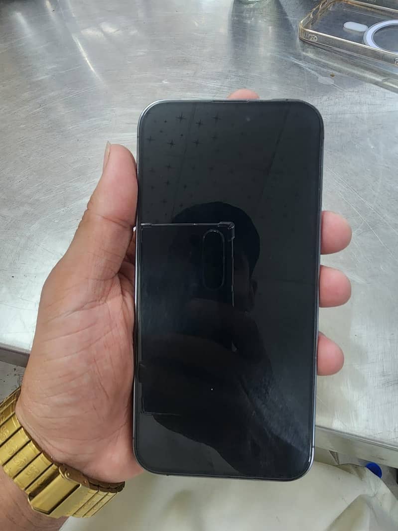 Apple iPhone 14 Pro Max 3