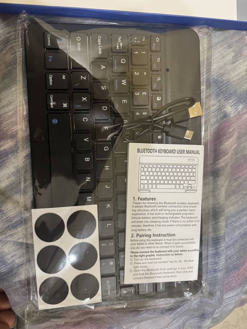 Bluetooth Keyboard with Charging Cable 1