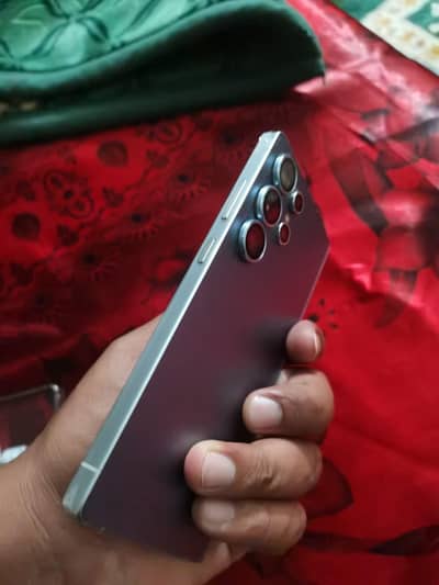 Samsung Mobile S25 Ultra. 12/256