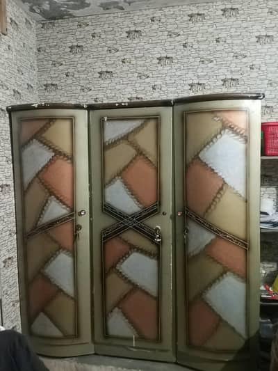 Wooden 3 door Wardrobe