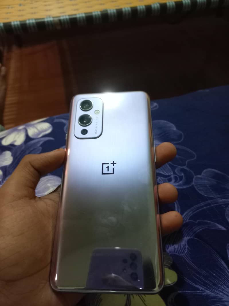 One Plus 9 5