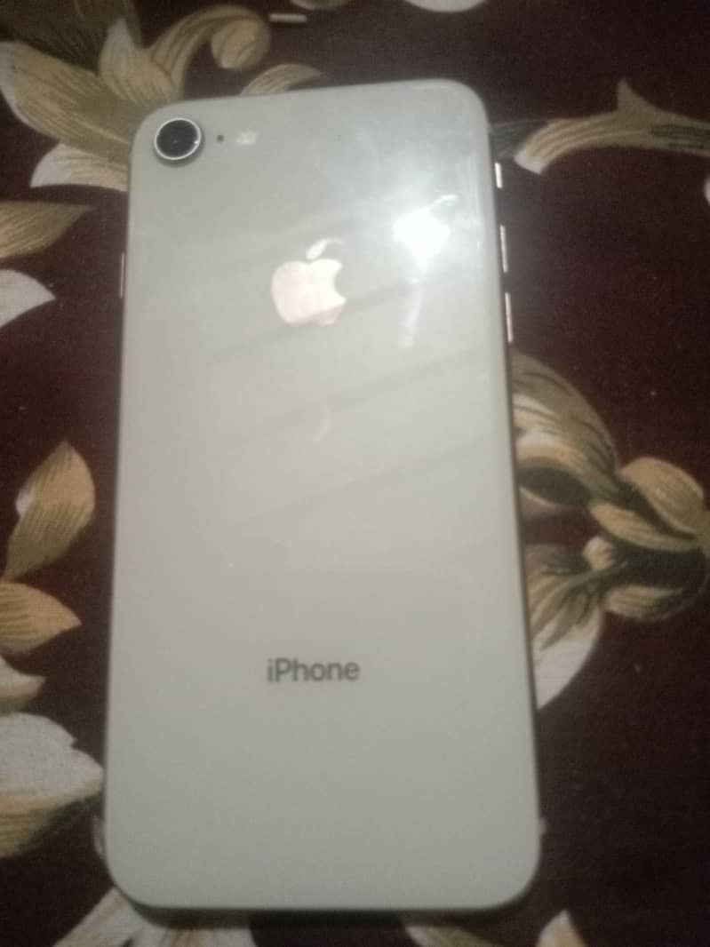 iphone 8 0