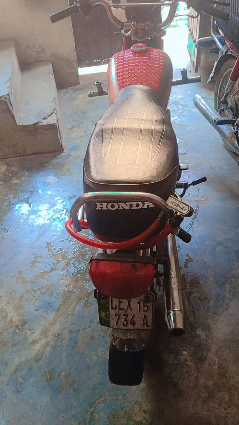 Honda CD70 2