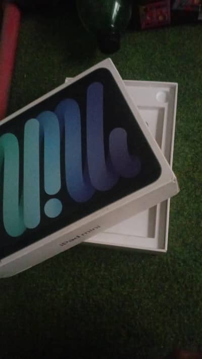 I pad mini 6 64gb all ok with box charger