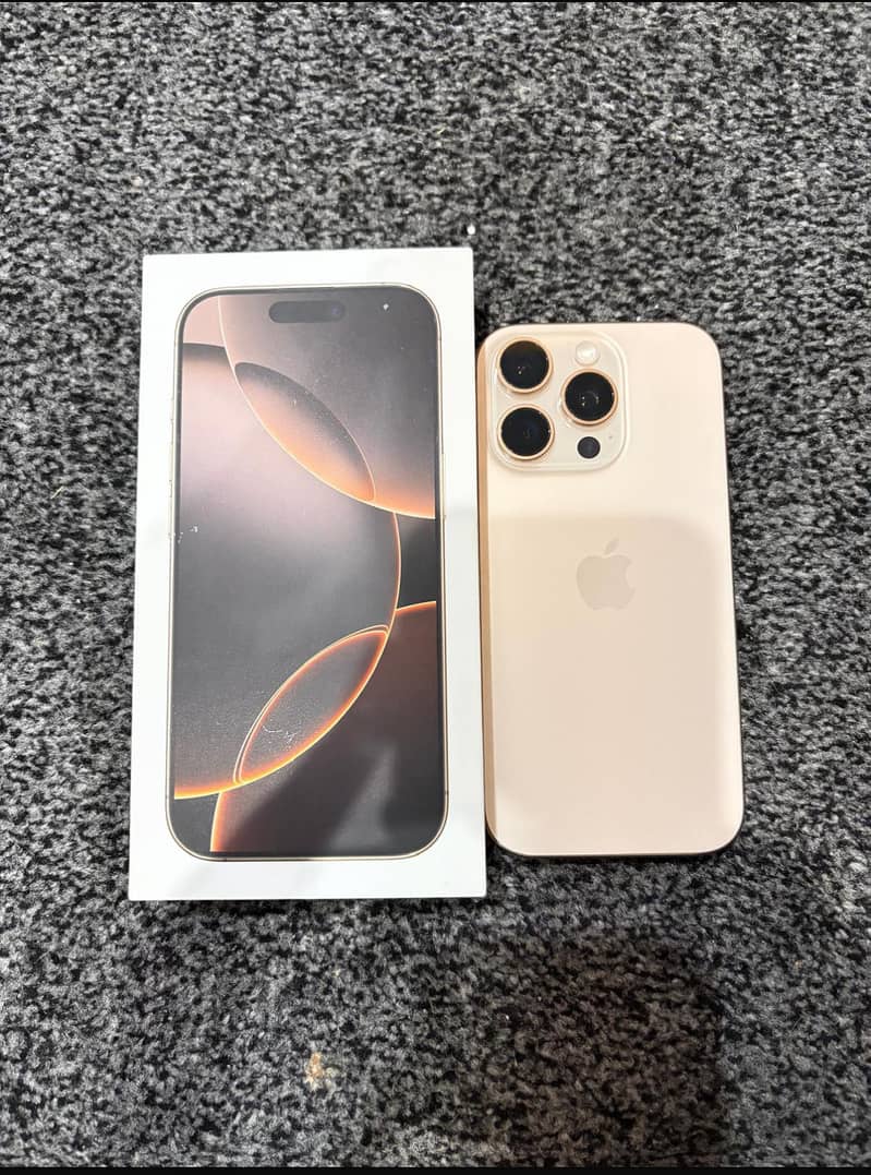 Apple iPhone 16 Pro 0