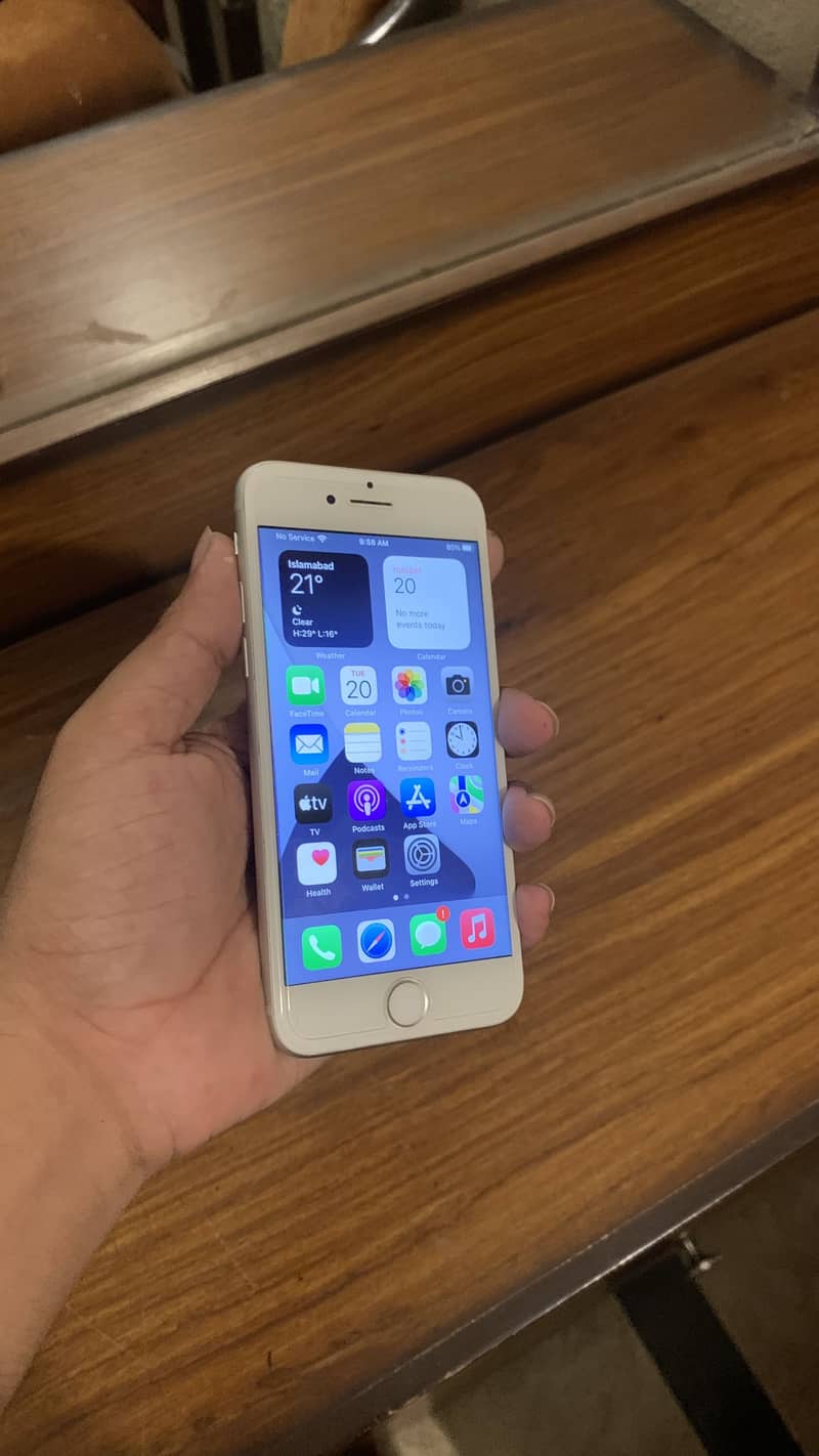 Apple iPhone 7 4