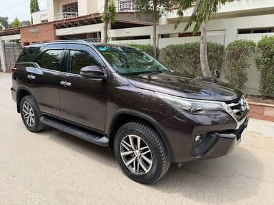 Toyota Fortuner Sigma Diesel