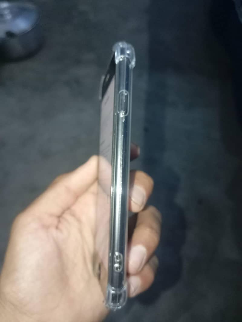 Apple iPhone 7 5