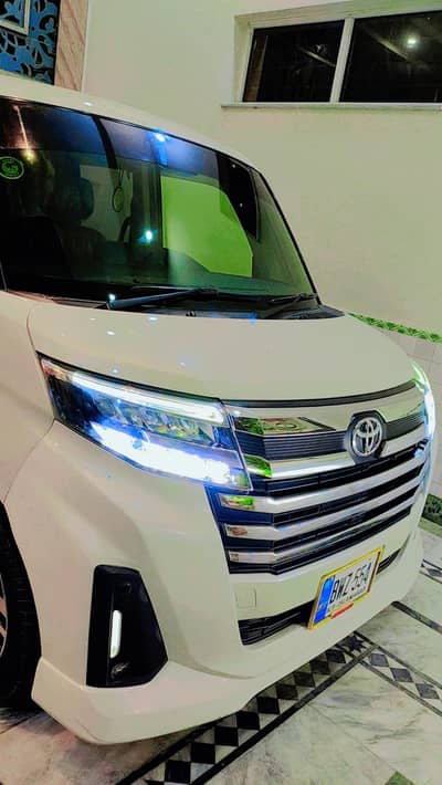 Toyota Roomy 2022