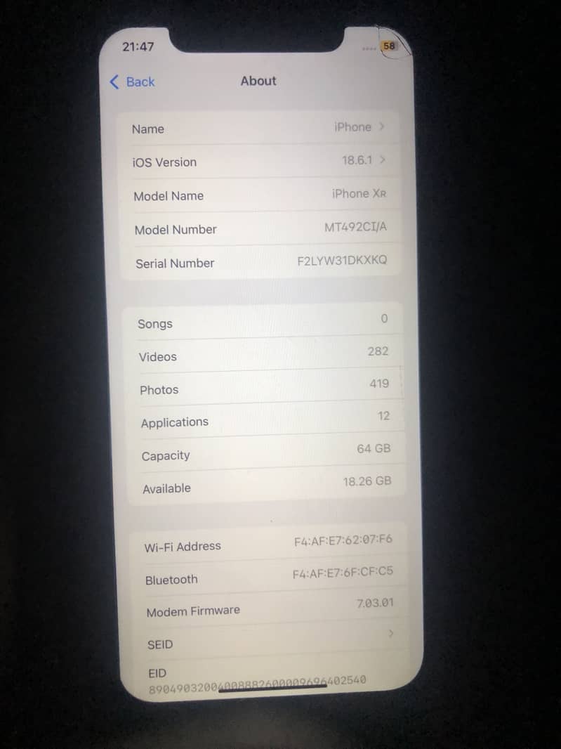 Apple iPhone XR 4