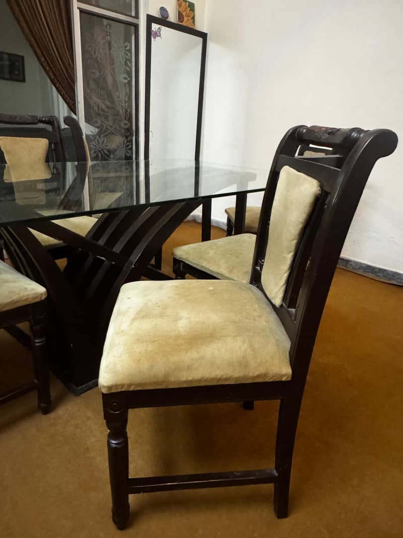 6 seater Dinning Table Solid Wood 4