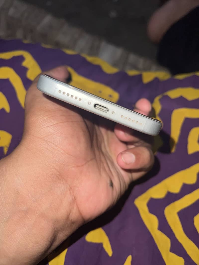 Apple iPhone 17 Pro Max 3