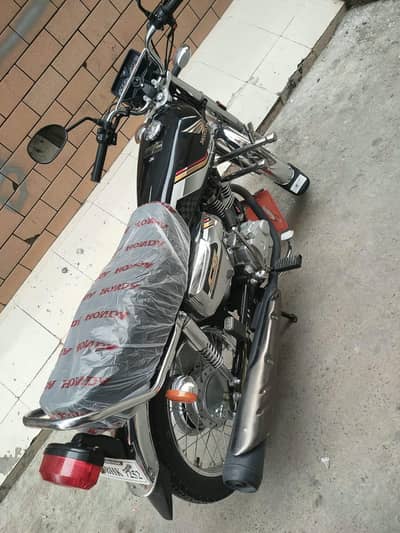 Honda 125 self start 2026 new condition home use