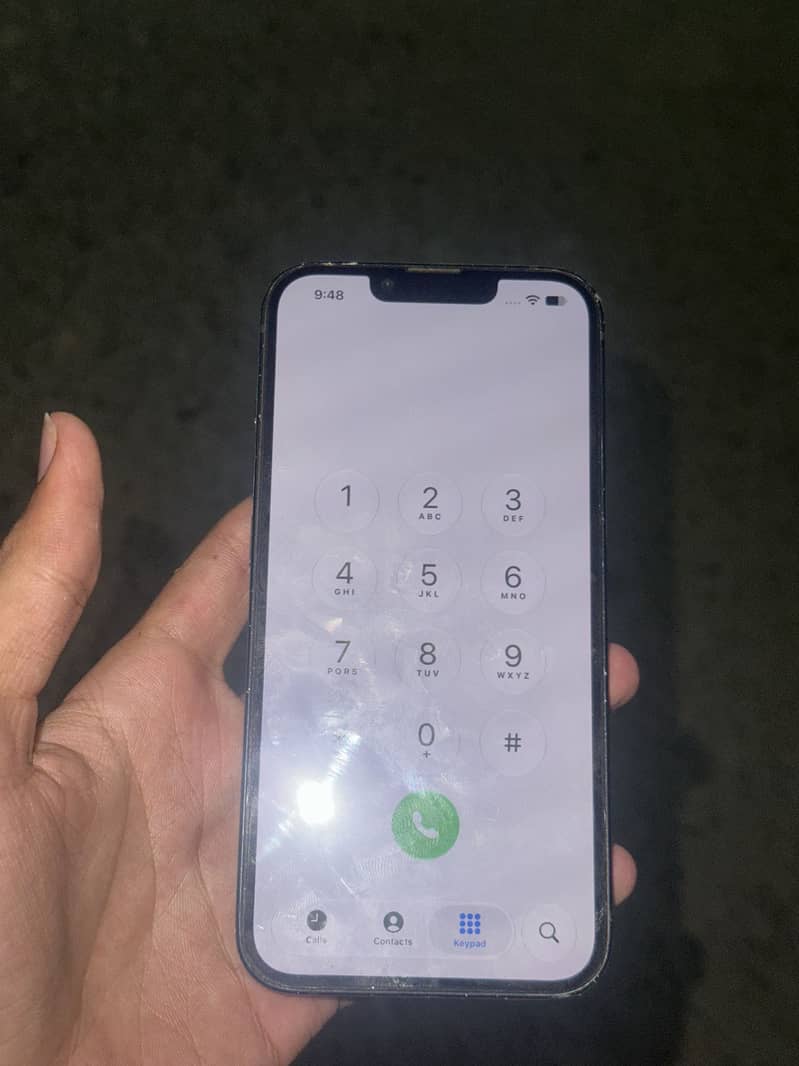 Apple iPhone 13 4