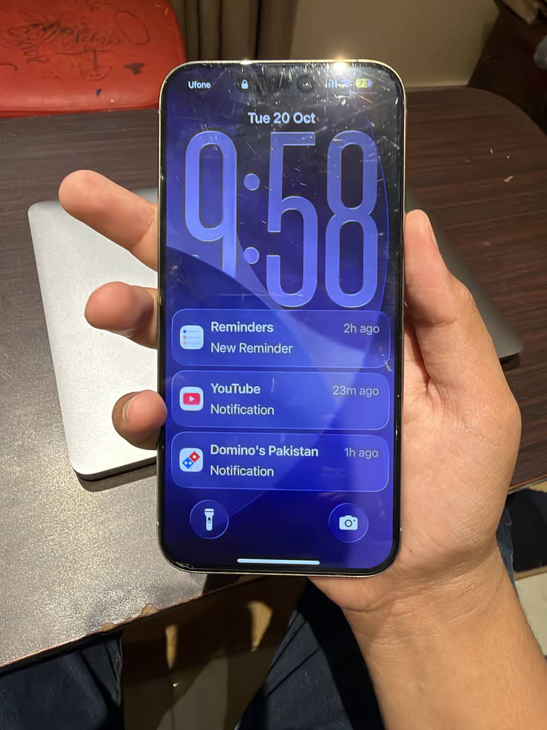 Apple iPhone 15 Pro Max 3